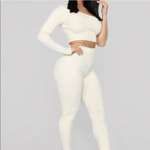 Fashion Nova Cream Ribbed Leggings SZ XL
